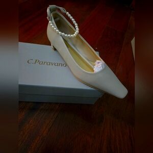 C.paravano Women's Light Gray Heels with Pearl Ankle Strap Size 5.5
